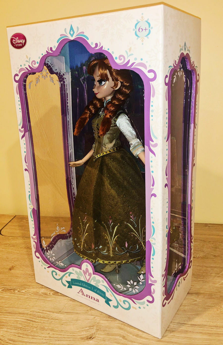 Disney Store Anna Regal Limited Edition Frozen 17" Doll