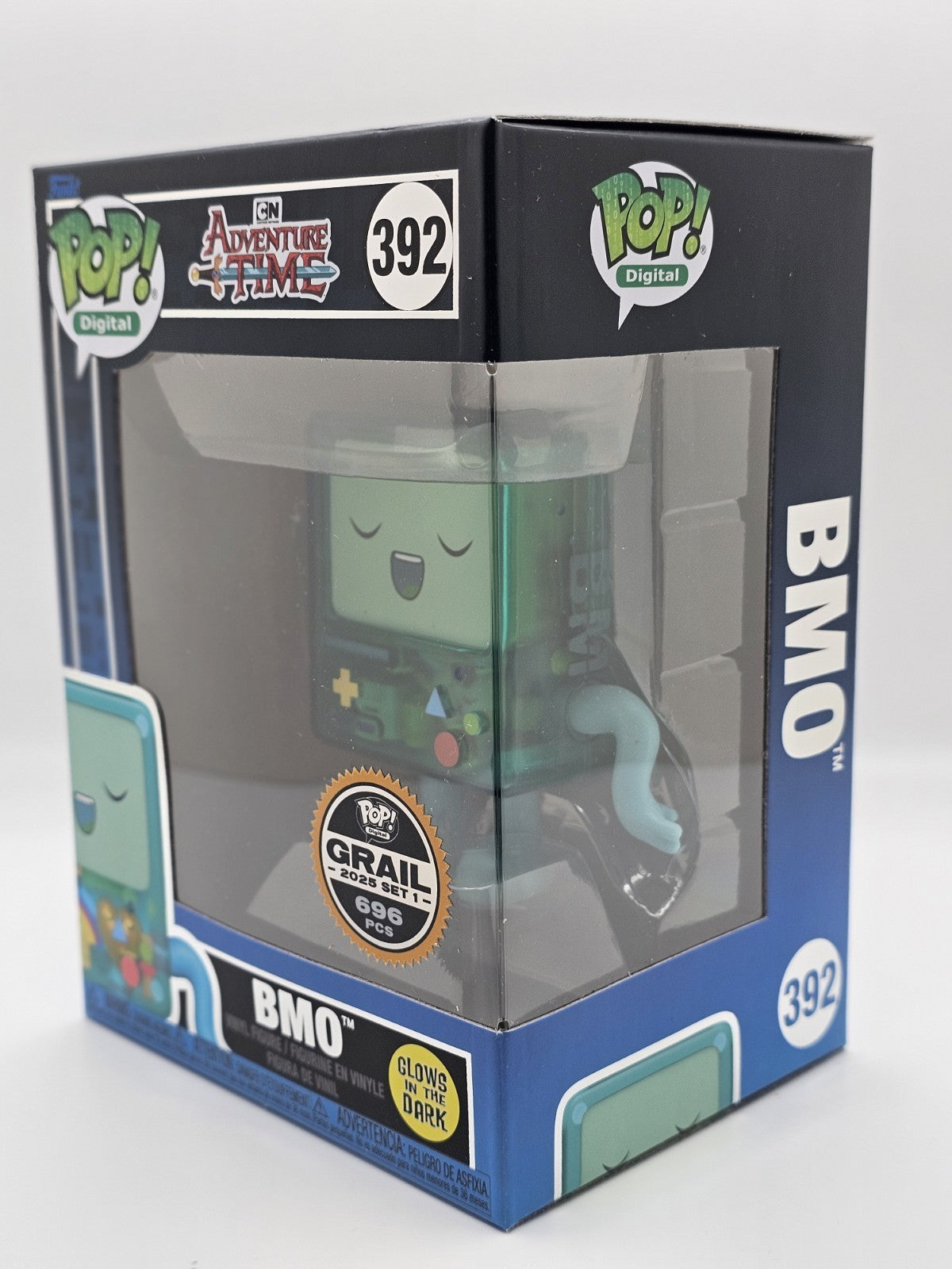 Funko Pop! Digital #392 Adventure Time S2 BMO Grail LE 696 + Pop shield Armor
