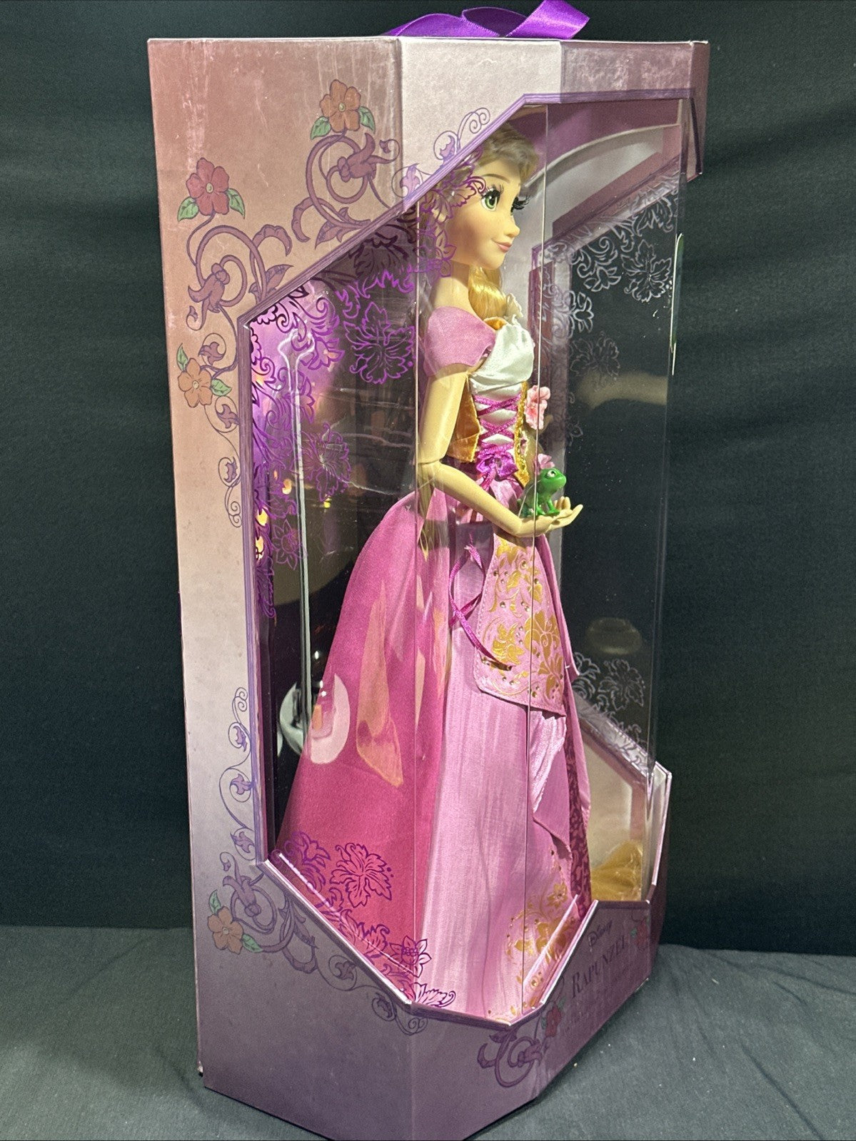 Disney Tangled 10th Anniversary Rapunzel Doll LE LIMITED