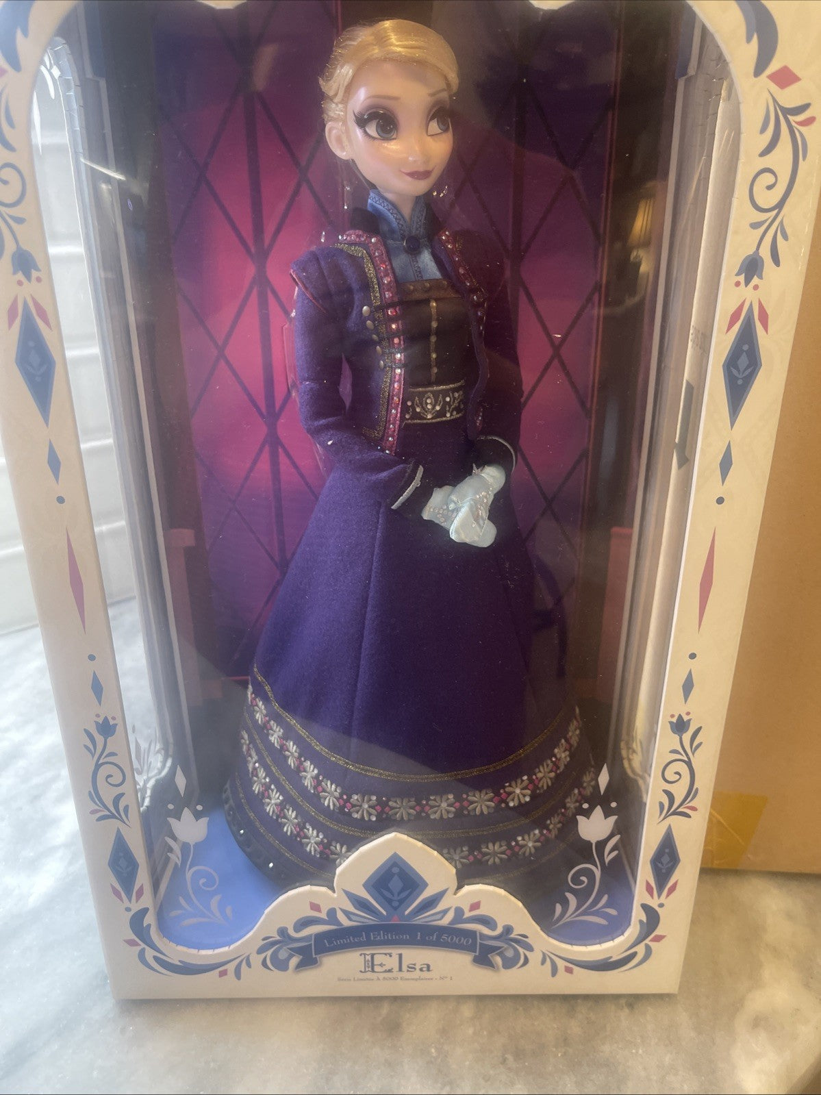 NEW Disney Store Frozen 17" Doll Queen Elsa Purple Regal Limited Edition 5000