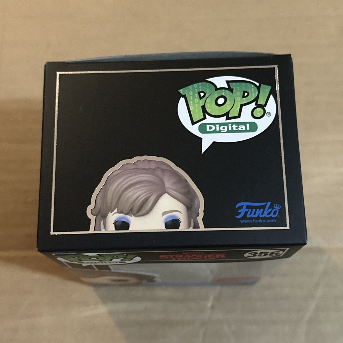 Funko POP! Stranger Things Karen #356 LE2000 w/ Protector