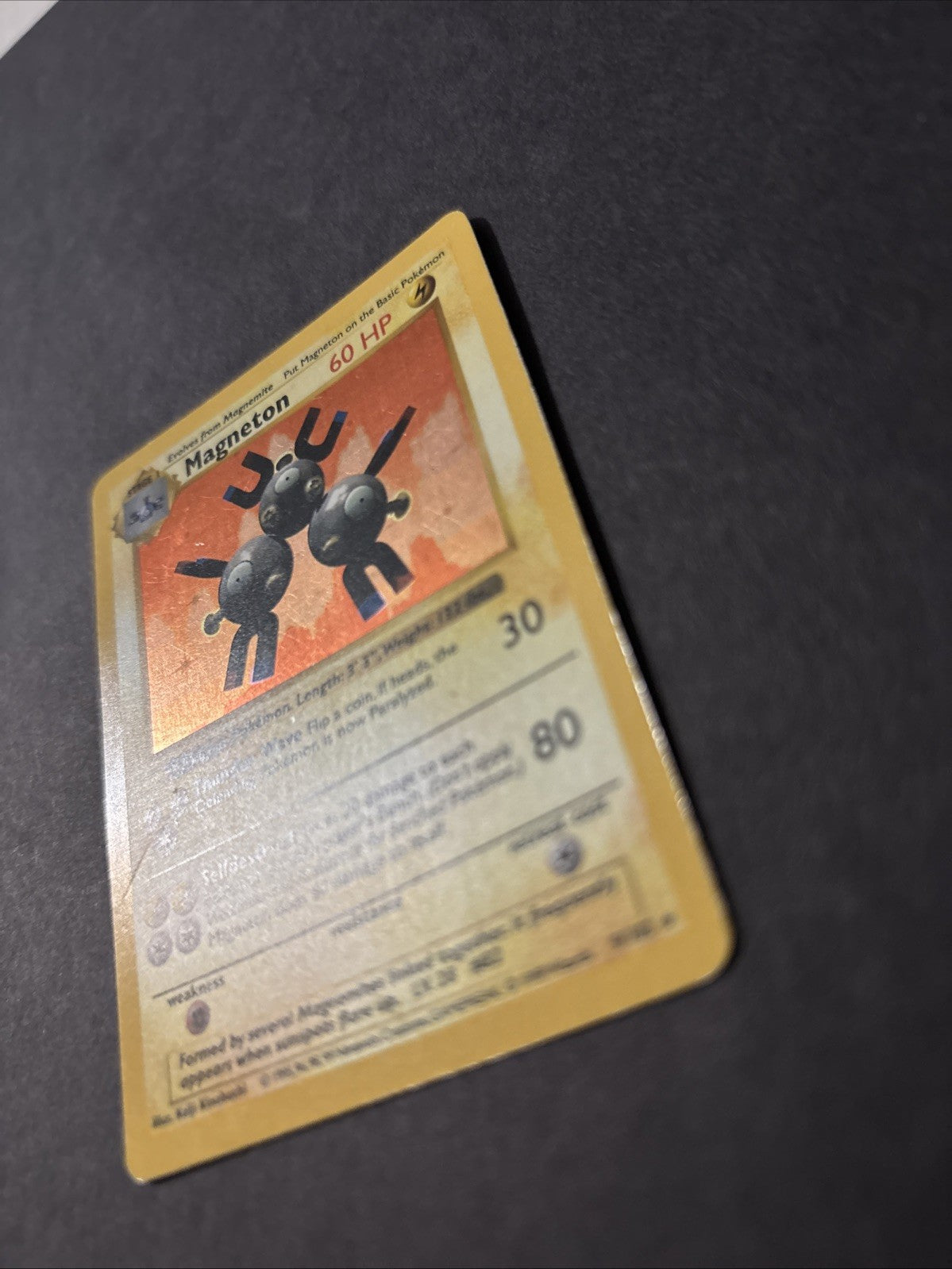 Magneton Base Set Shadowless Holo Rare Pokemon Card 9/102 LP to MP Condition