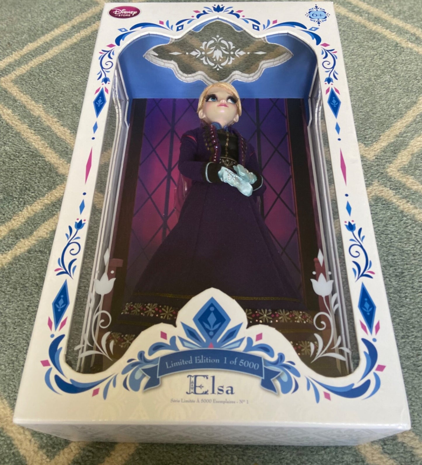 DISNEY FROZEN REGAL ELSA DOLL LIMITED EDITION OF 5000 NIB 17" NIB