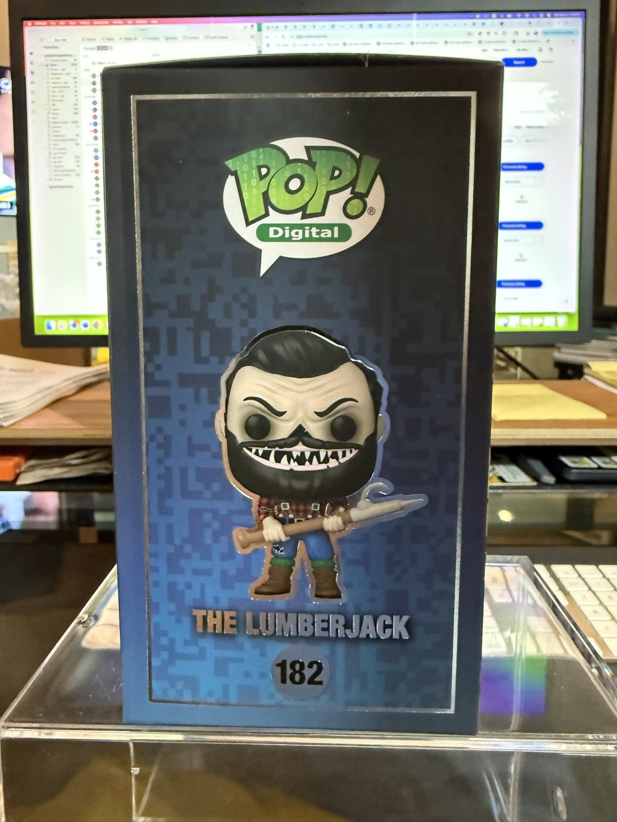 Funko It - Lumberjack (Digital Pop! Release) 182 w/protector