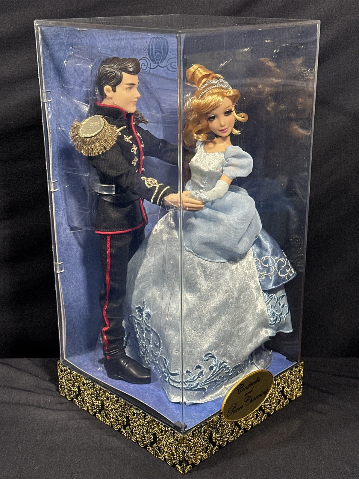 Cinderella Disney Fairytale Designer Doll Limited Edition #1460/6000