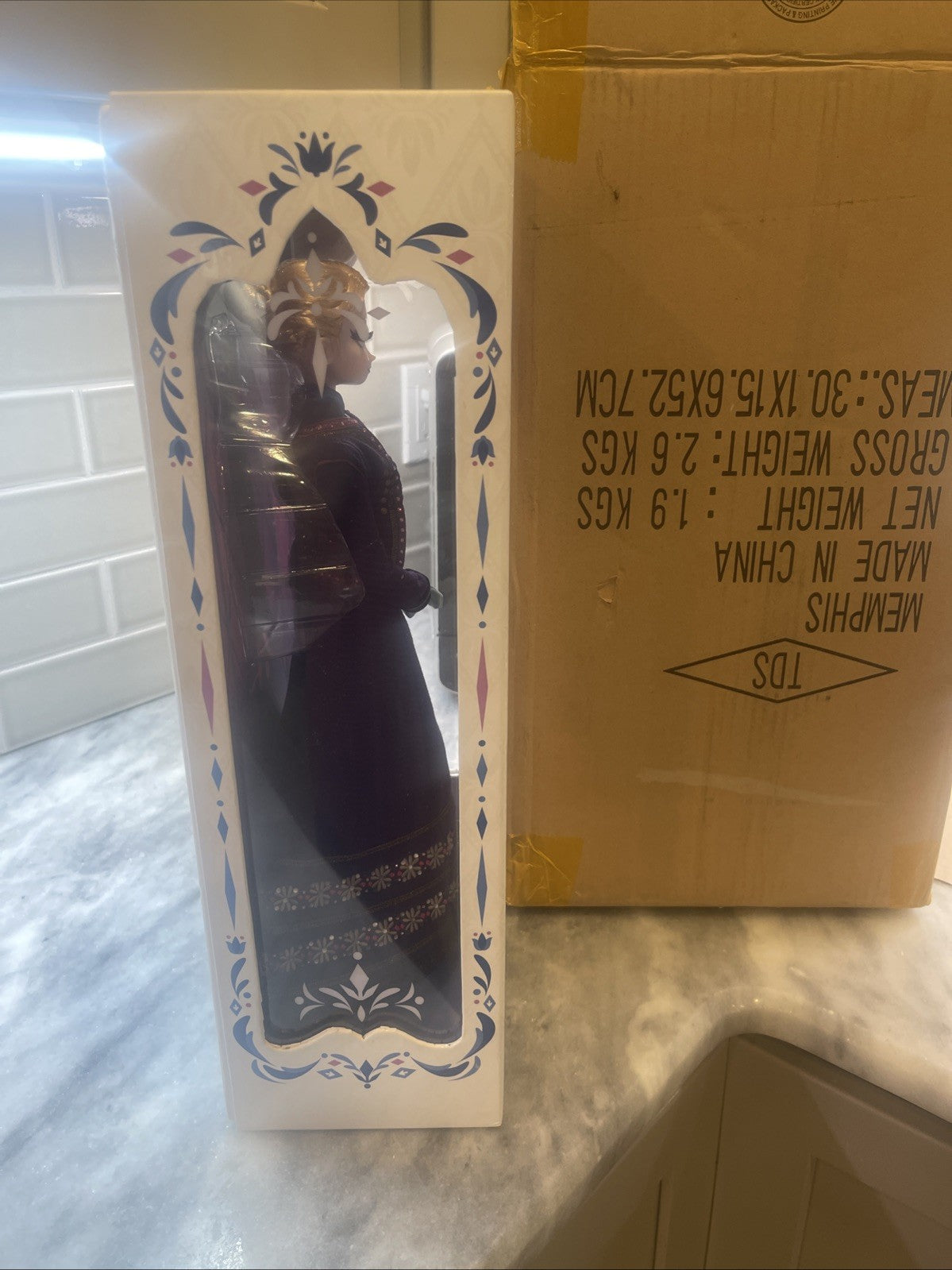 NEW Disney Store Frozen 17" Doll Queen Elsa Purple Regal Limited Edition 5000