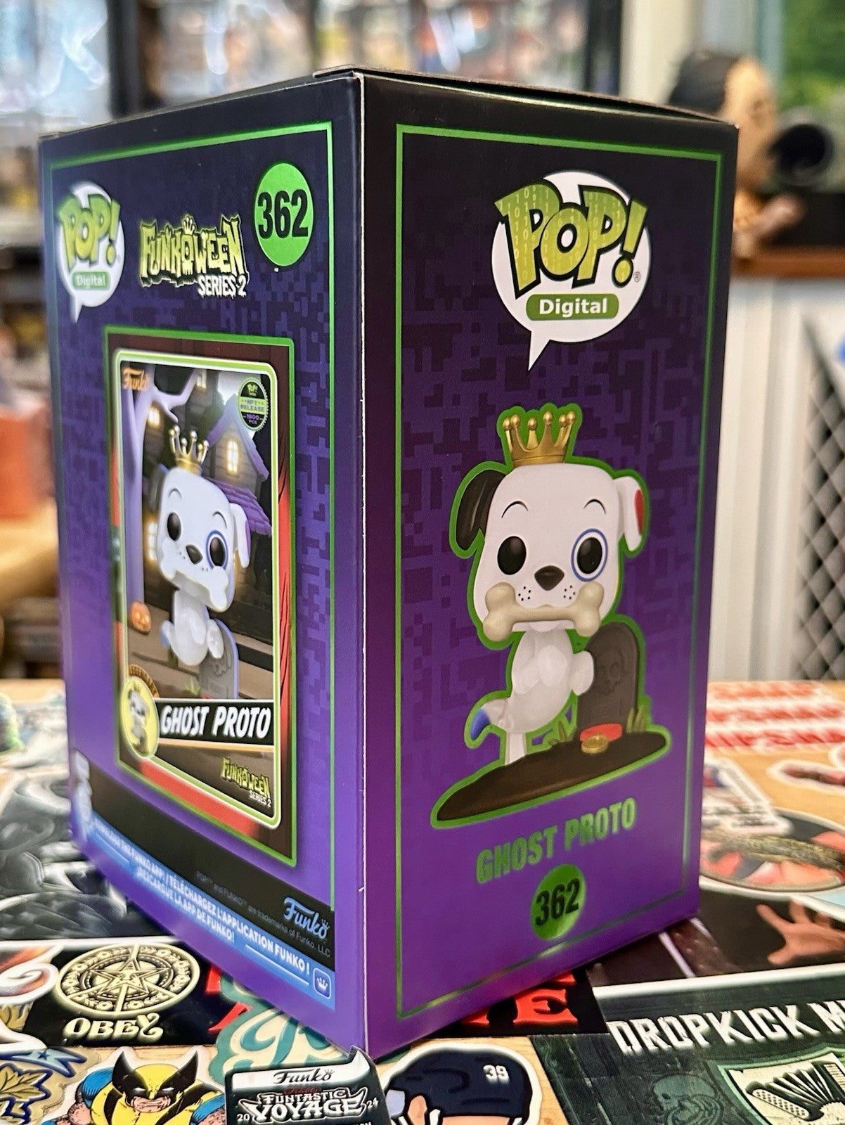 Funko Pop! Digital #362 Funkoween Ghost Proto Legendary LE 1,900 + Protector