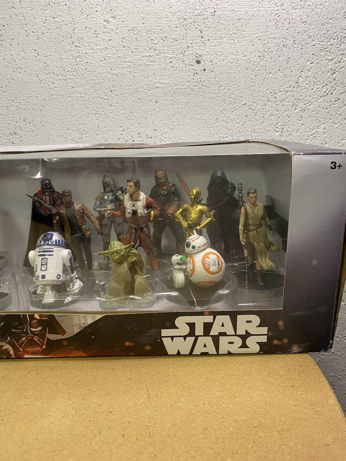 Disney Star Wars 20 Piece Mega Figurine Play Set- Brand New In Box