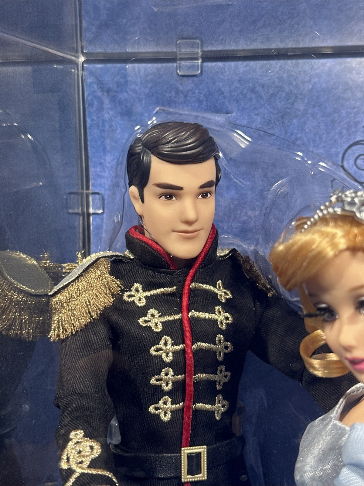 Cinderella Disney Fairytale Designer Doll Limited Edition #1460/6000