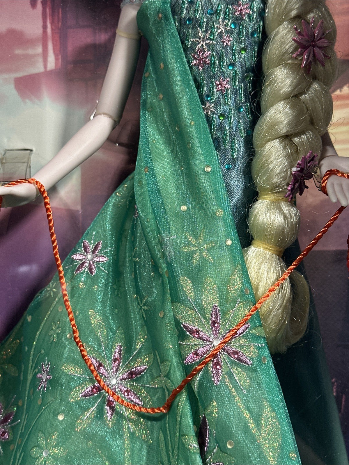 Frozen Elsa 17" Doll Disney Store Limited Edition 5000