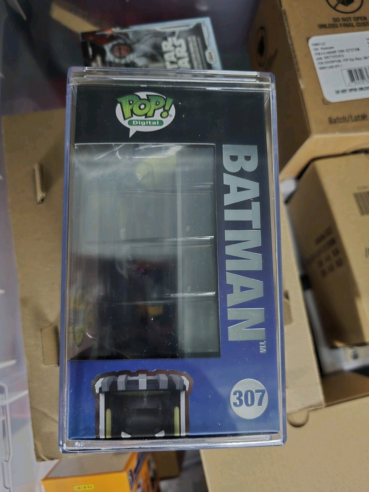Funko Pop! Digital - DC Heroes: Batman #307 GITD Ultra LE 5000 w/ Protector