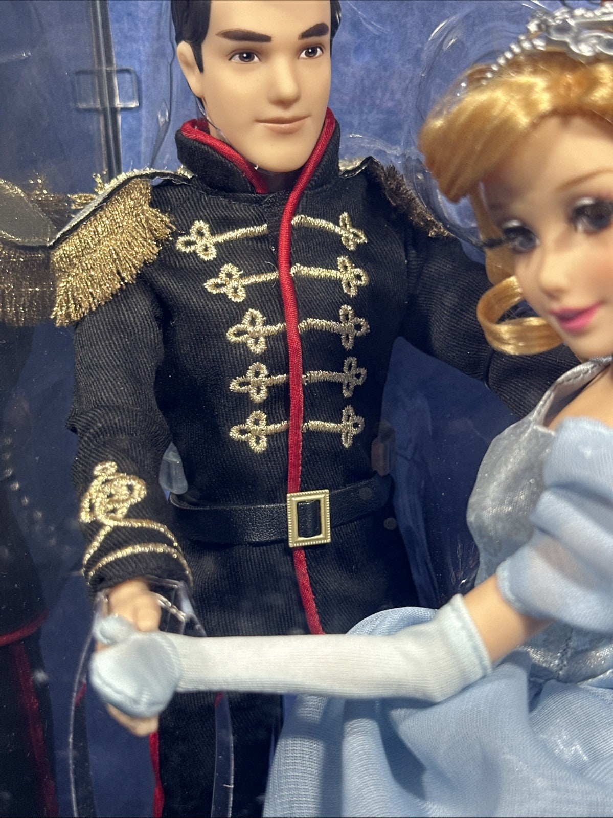 Cinderella Disney Fairytale Designer Doll Limited Edition #1460/6000
