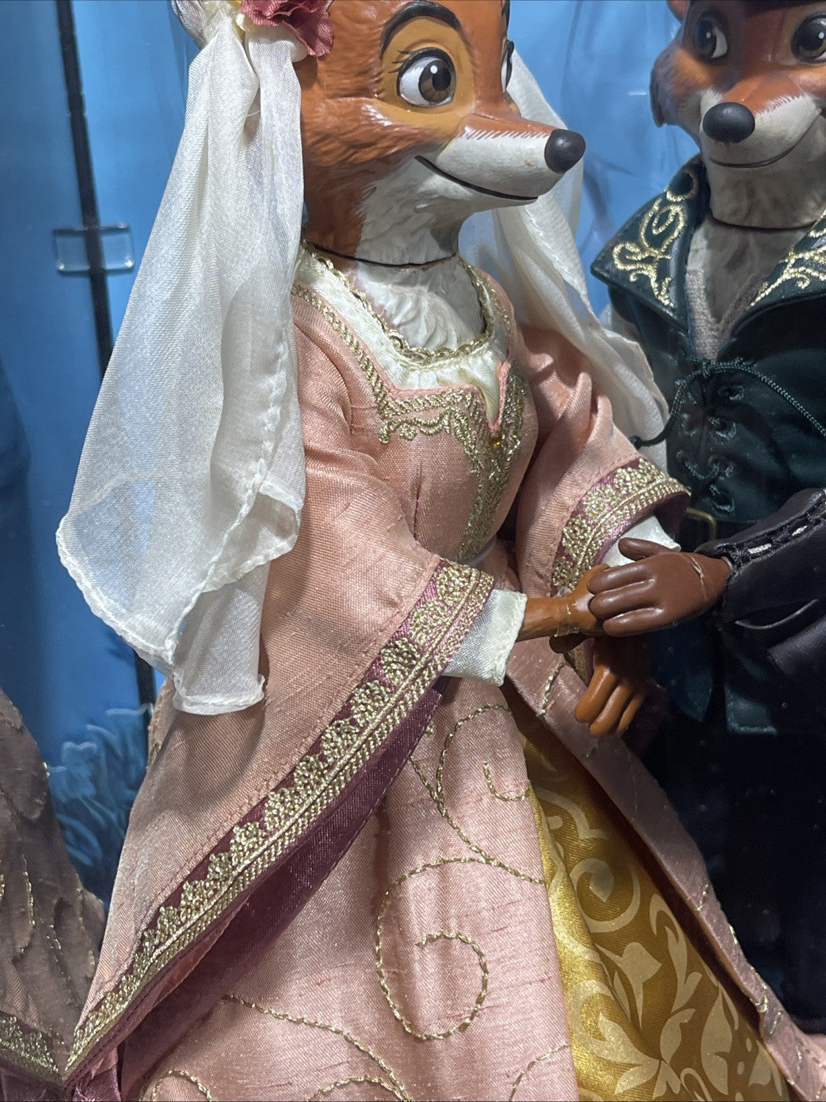 Disney Designer Fairytale Series Robin Hood Maid Marian Doll LE