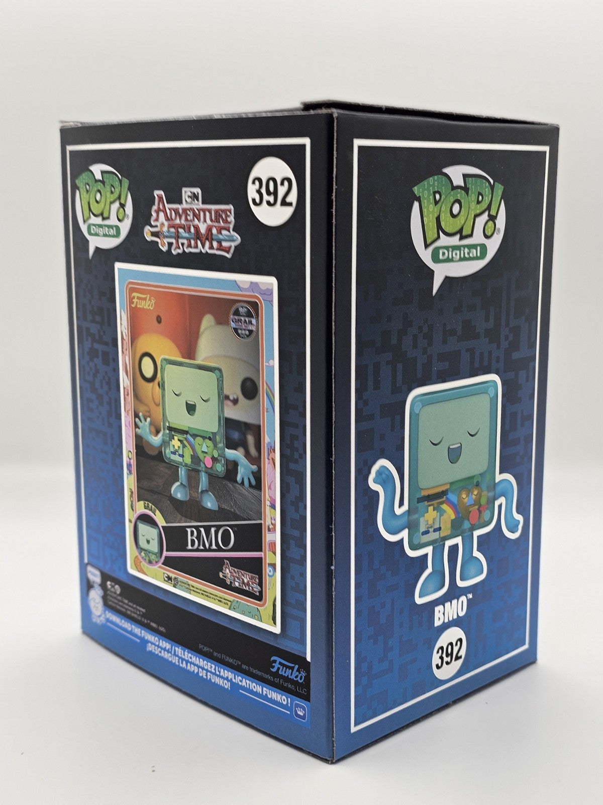 Funko Pop! Digital #392 Adventure Time S2 BMO Grail LE 696 + Pop shield Armor