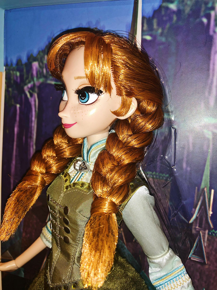 Disney Store Anna Regal Limited Edition Frozen 17" Doll