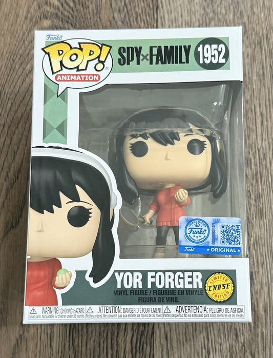 Funko Pop! Spy X Family - Yor Forger #1952 CHASE Exclusive w/ Protector
