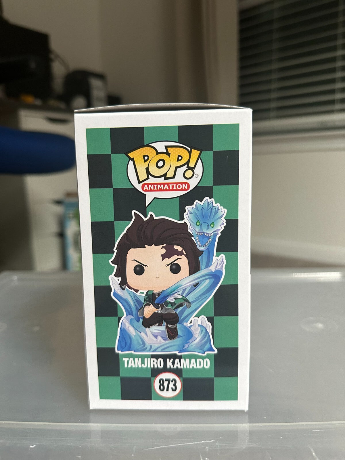 Funko Pop! Animation "Tanjiro Kamado Glow" #873 Demon Slayer Boxlunch