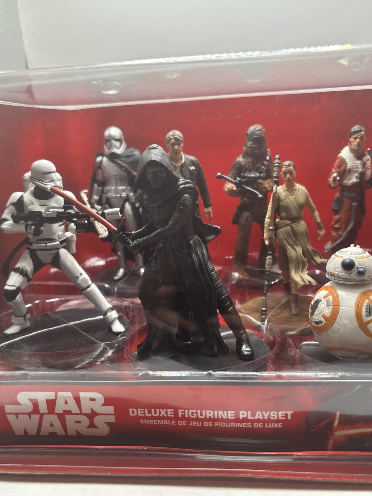 Star Wars The Force Awakens Deluxe Figurine Playset 10 Disney Store BRAND NEW