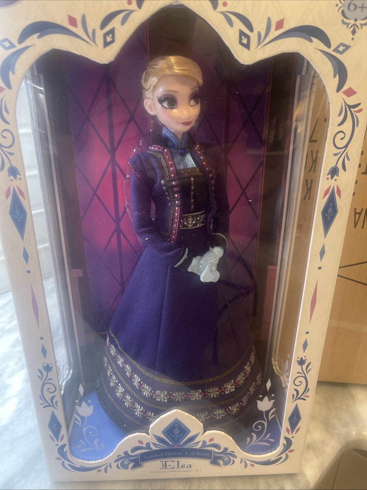 NEW Disney Store Frozen 17" Doll Queen Elsa Purple Regal Limited Edition 5000