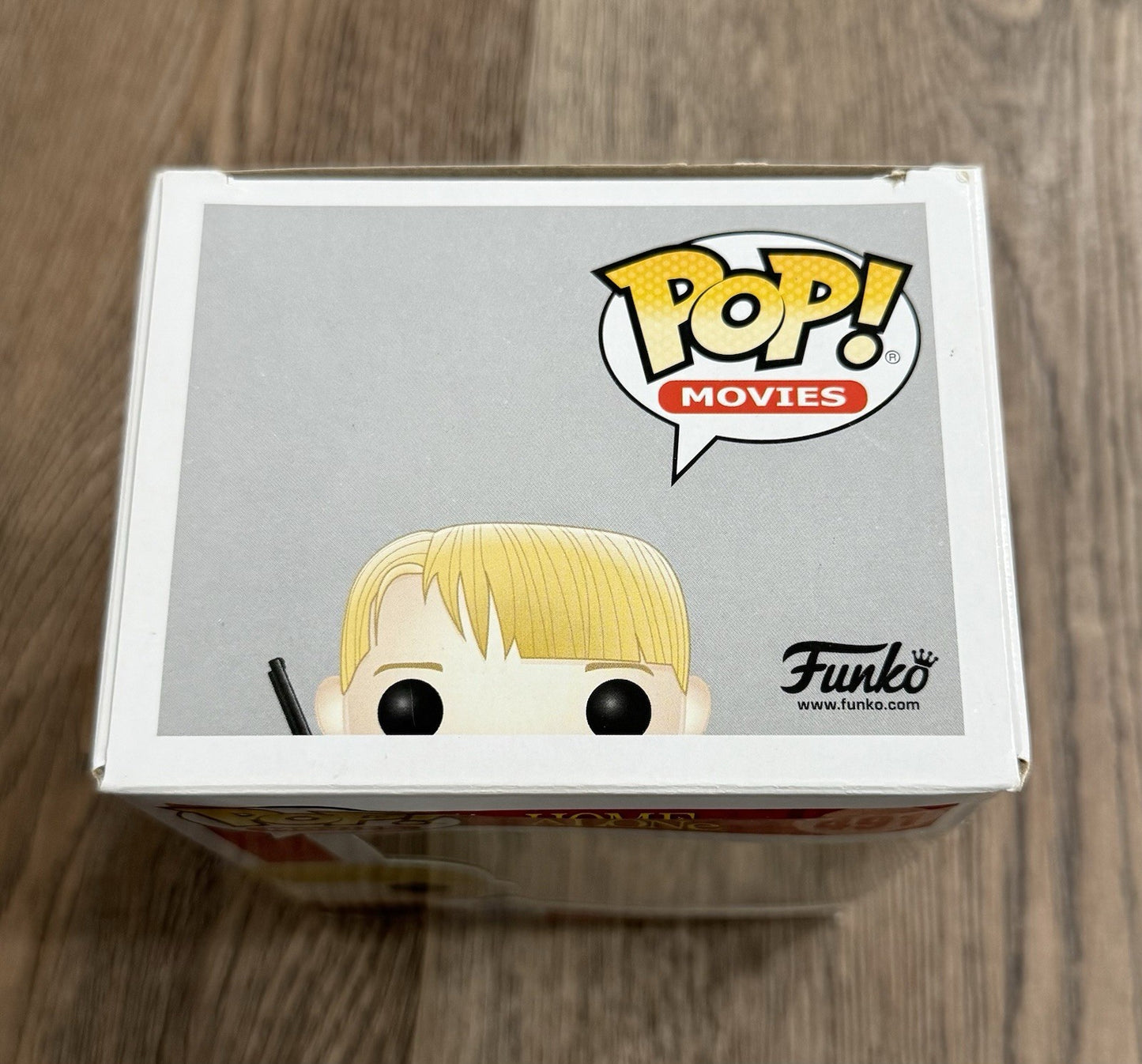 Funko Pop! Home Alone - Kevin McCallister #491 Vaulted w/ Protector BOX FLAWS