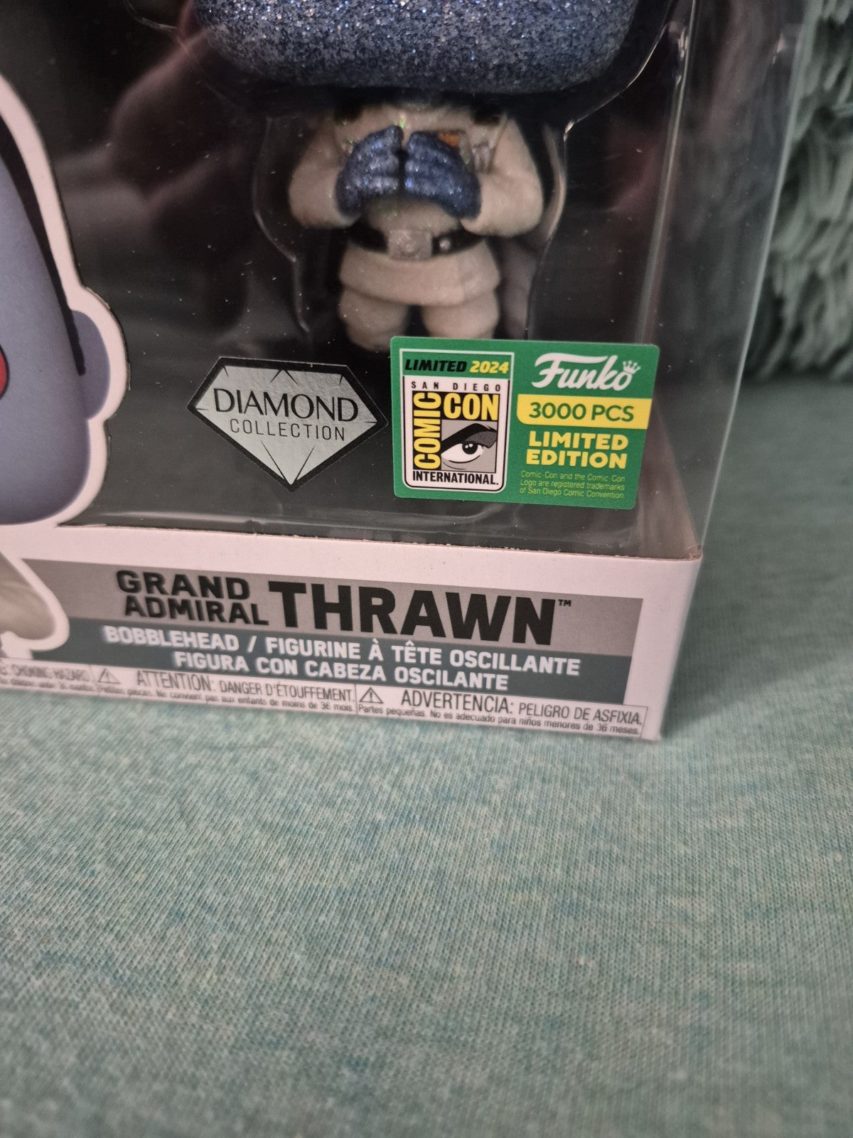 SDCC 2024 Funko Pop! Star Wars Grand Admiral Thrawn DIAMOND LE 3000 + Protector