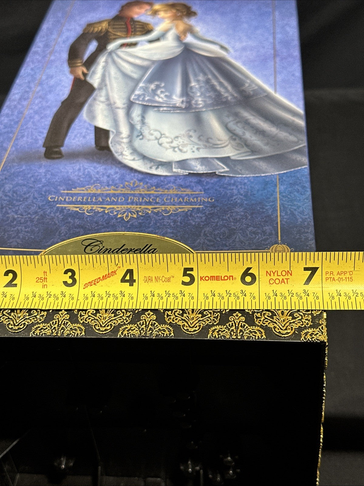 Cinderella Disney Fairytale Designer Doll Limited Edition #1460/6000