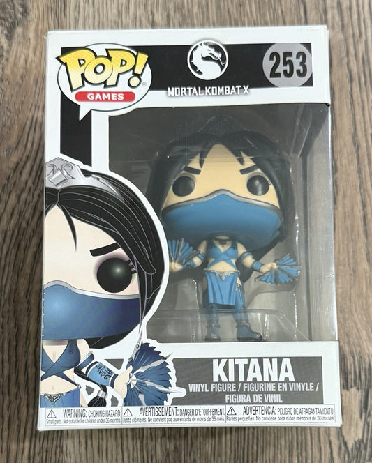 Funko Pop! Games - Mortal Kombat X: Kitana #253 Vaulted w/ Protector BOX DAMAGE