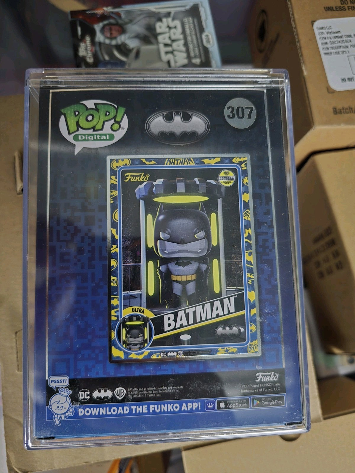 Funko Pop! Digital - DC Heroes: Batman #307 GITD Ultra LE 5000 w/ Protector