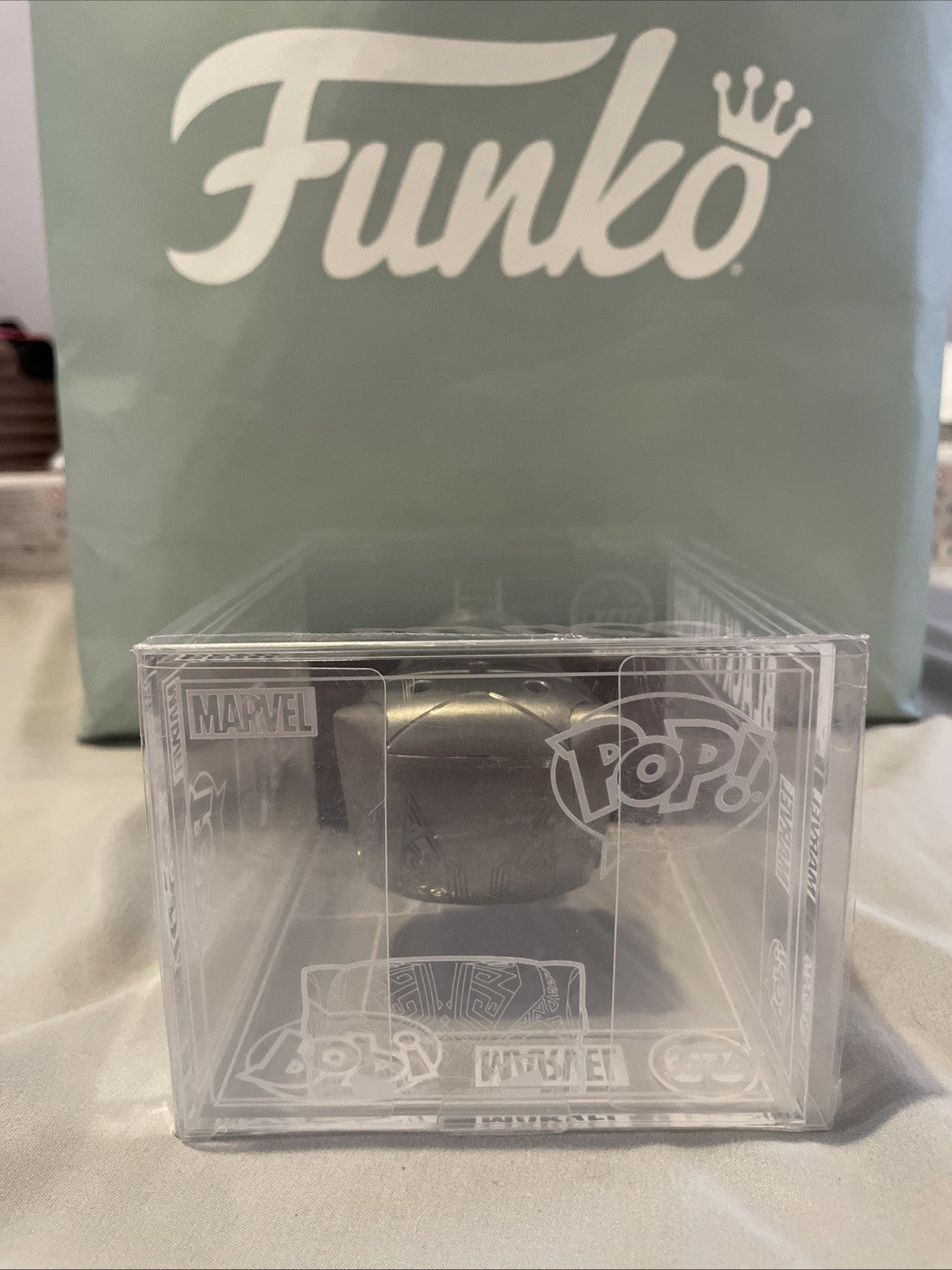 Funko Pop Diecast Black Panther CHASE 06 Funko Shop Exclusive Limited Edition