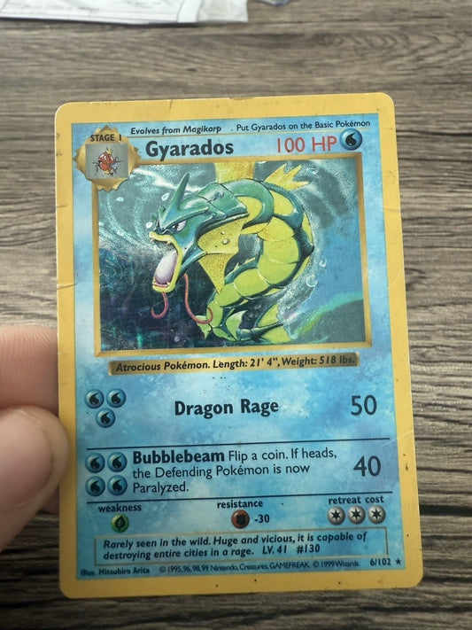 Pokemon Gyarados Holo Rare Base Set Shadowless #006/102