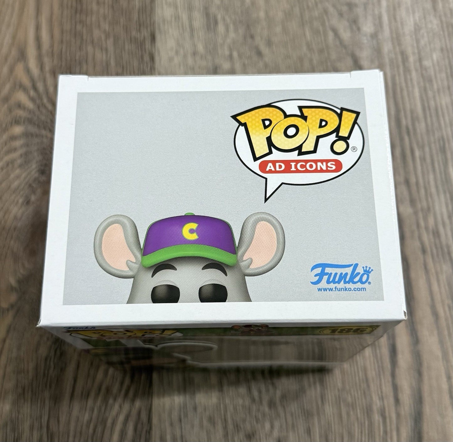 Funko Pop! Ad Icons - Retro Chuck E. Cheese #186  Vaulted w/ Protector