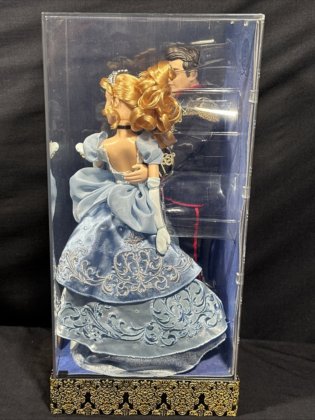 Cinderella Disney Fairytale Designer Doll Limited Edition #1460/6000