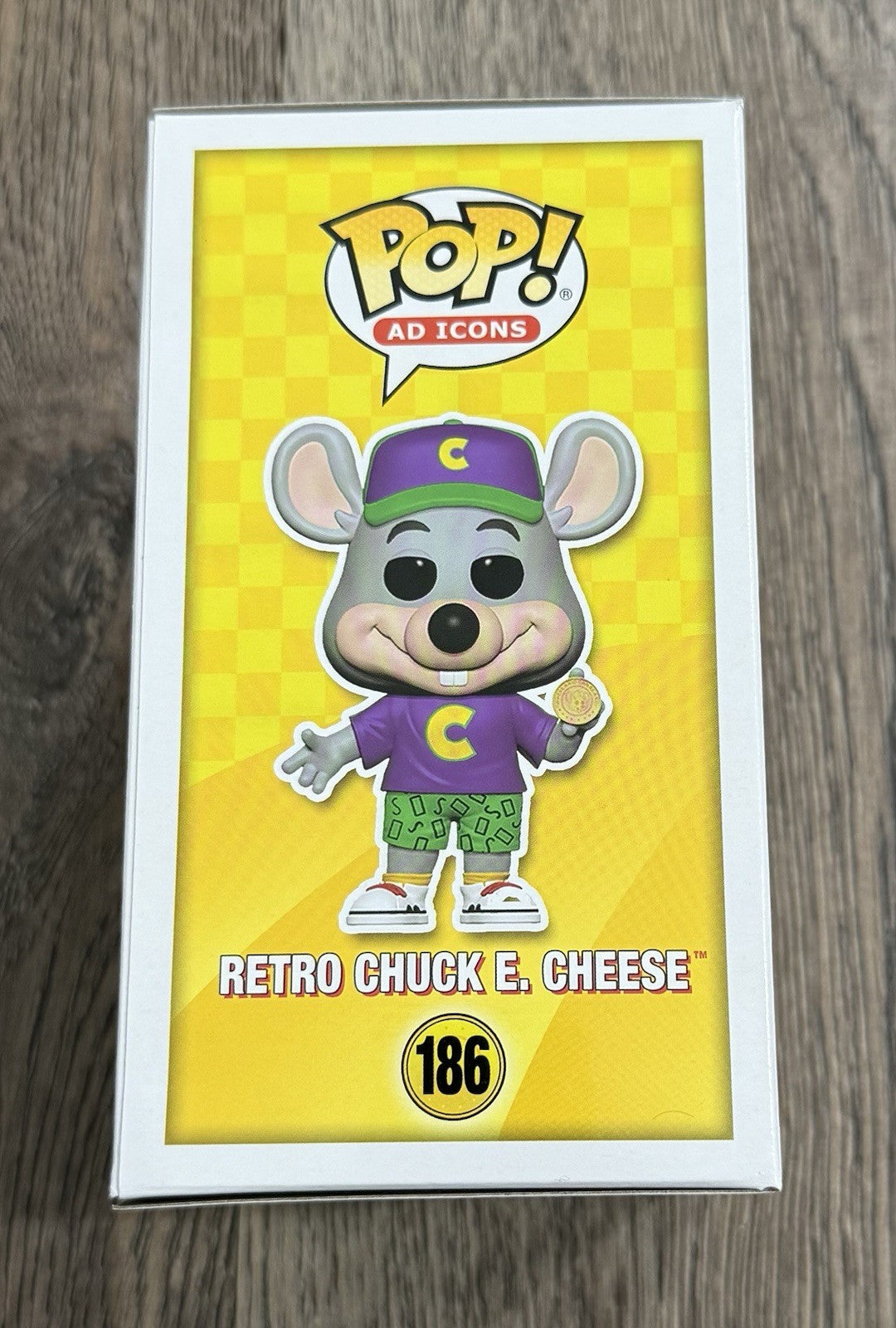 Funko Pop! Ad Icons - Retro Chuck E. Cheese #186  Vaulted w/ Protector