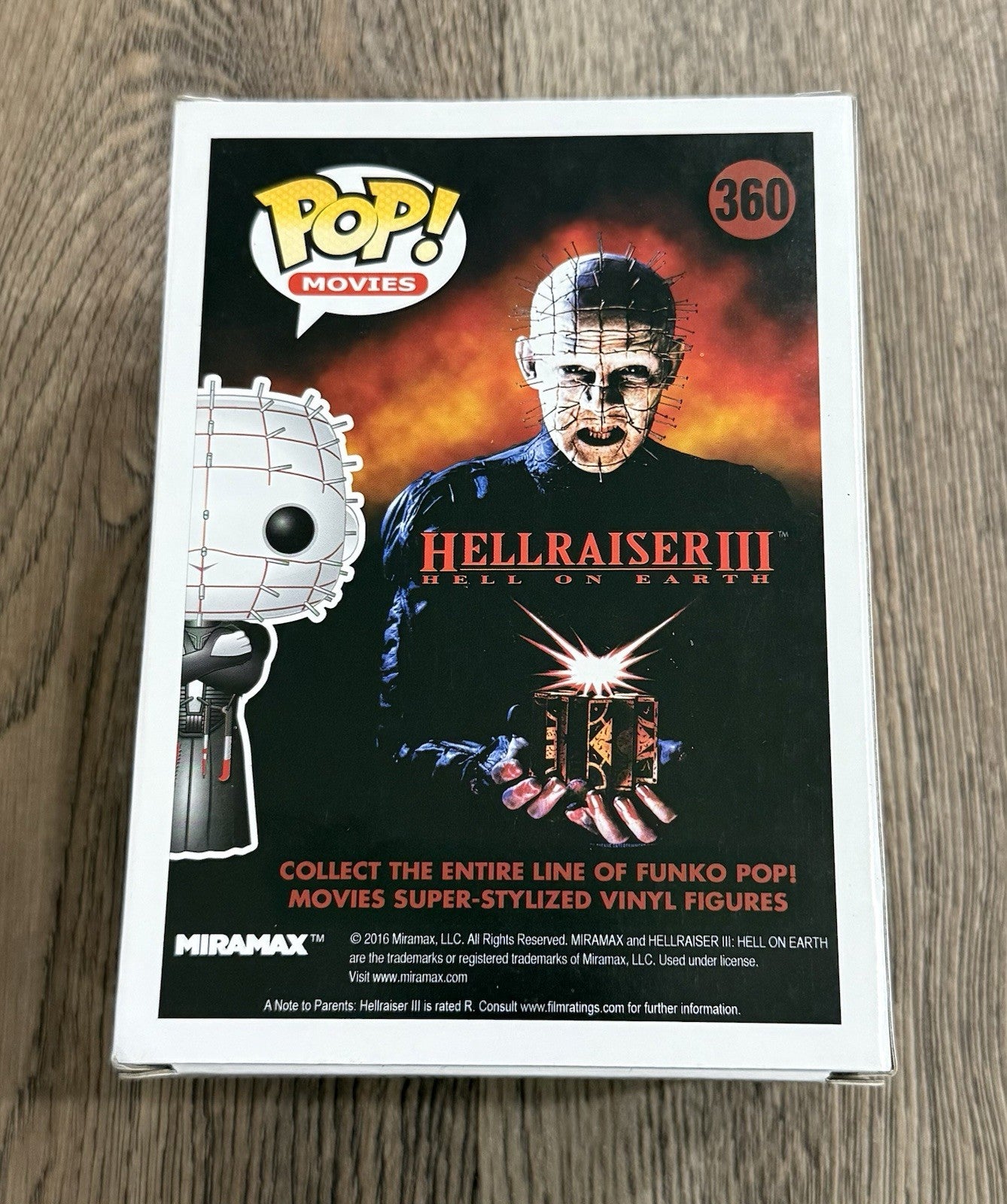 Funko Pop! Movies - Hellraiser III: Pinhead #360 GITD Hot Topic Exclusive Read
